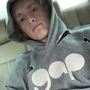 Meet your Posher, Stephen